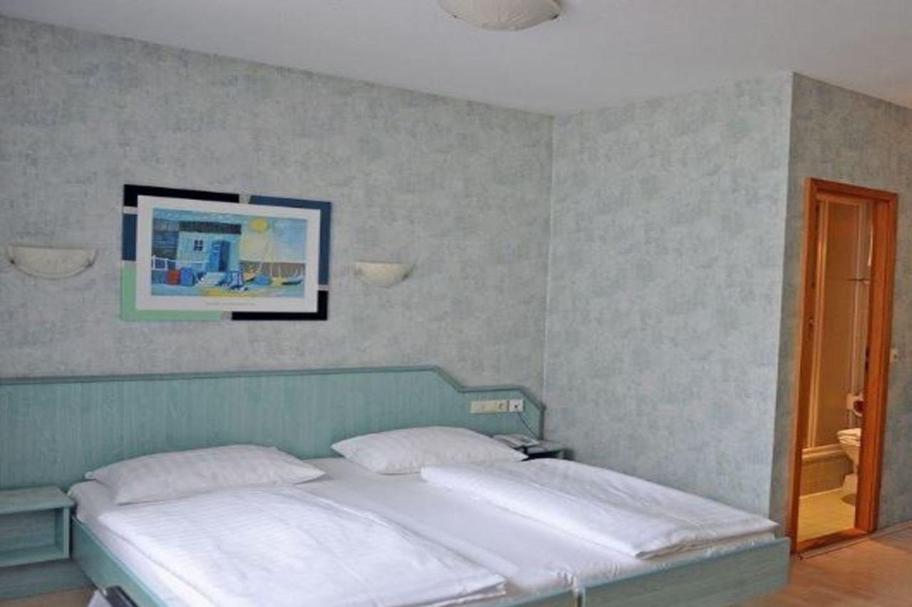 פרנקפורט Hotel Astoria מראה חיצוני תמונה
