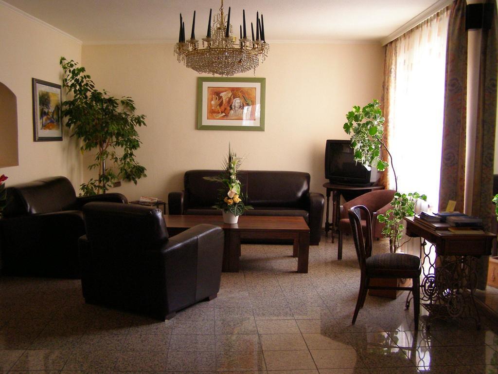 פרנקפורט Hotel Astoria מראה חיצוני תמונה