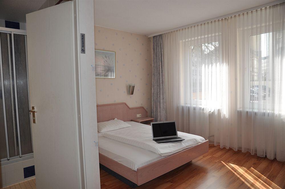 פרנקפורט Hotel Astoria מראה חיצוני תמונה