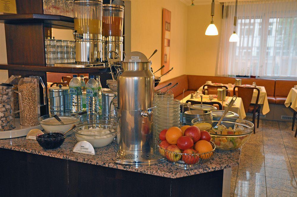 פרנקפורט Hotel Astoria מראה חיצוני תמונה