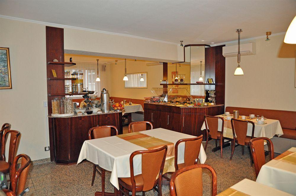 פרנקפורט Hotel Astoria מראה חיצוני תמונה