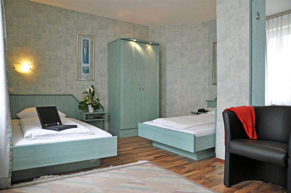 פרנקפורט Hotel Astoria מראה חיצוני תמונה