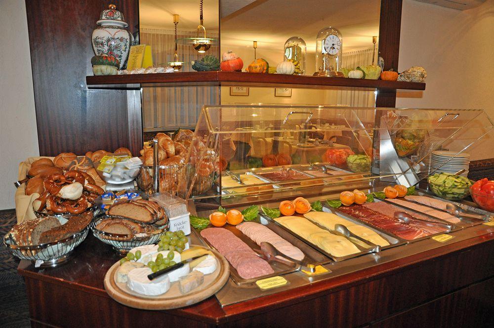 פרנקפורט Hotel Astoria מראה חיצוני תמונה